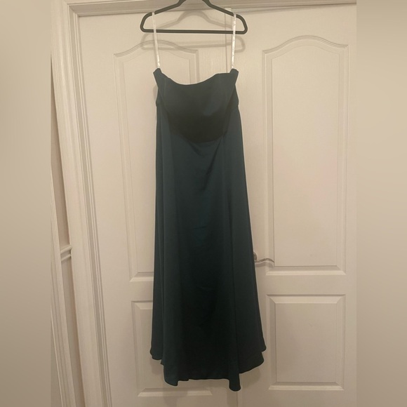 David’s Bridal Dress - Picture 1 of 5